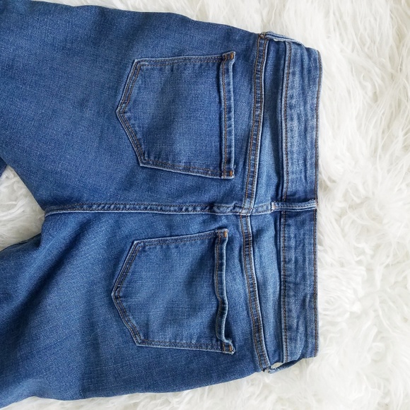 Old Navy Rockstar Jeans - Picture 2 of 5